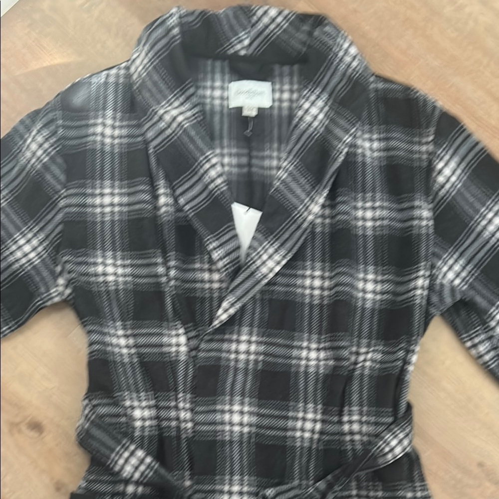 Plaid Black and Gray Robe